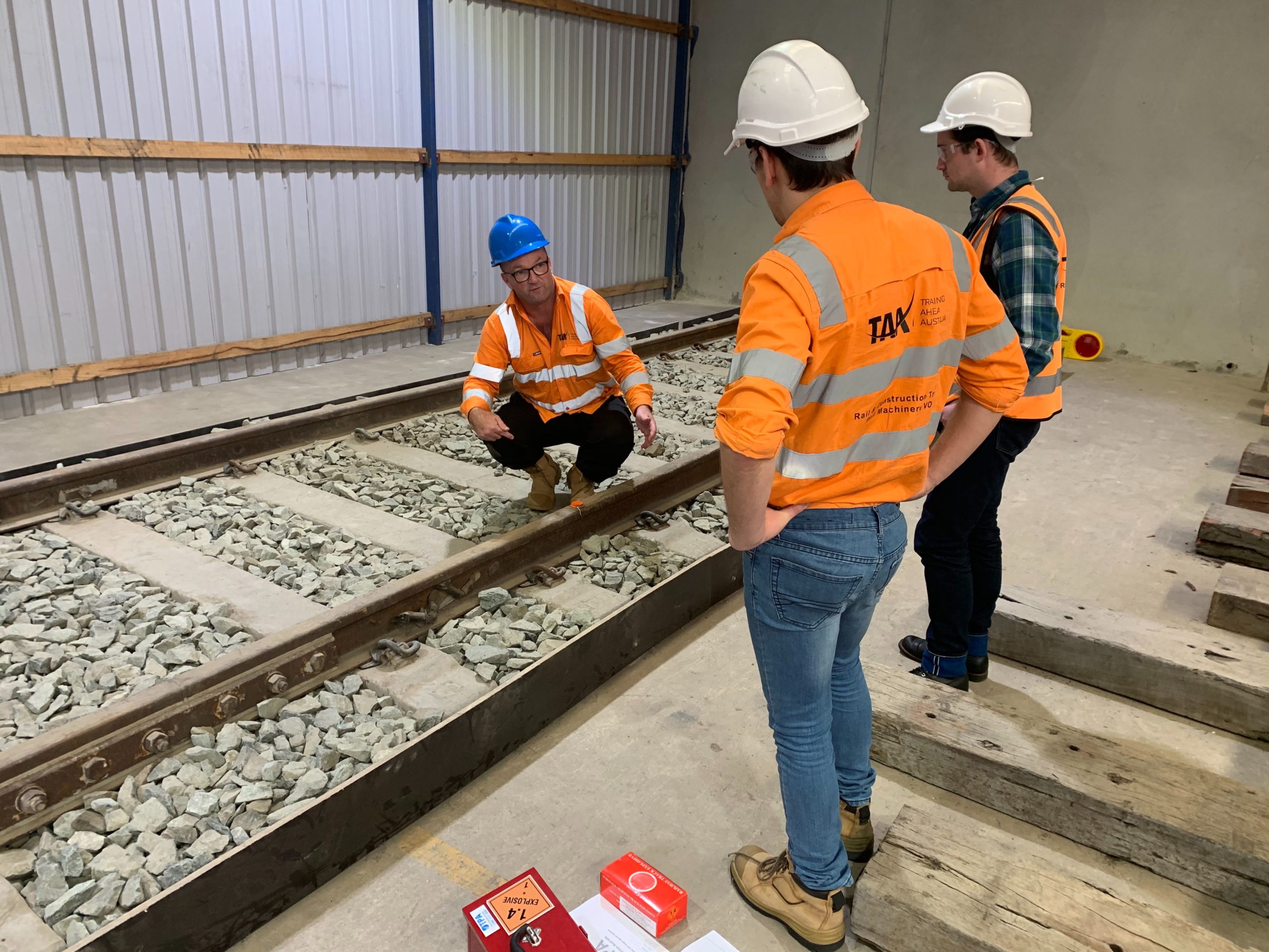 ARTC NSW/QLD Handsignaller Level 1 and Level 2